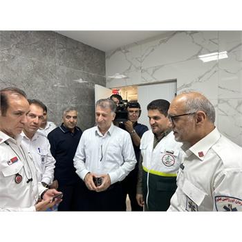 رئیس سازمان اورژانس کشور از پایانه مرزی خسروی و مرکز فوریت‌های پزشکی ثارالله بازدید کرد